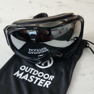 Black Outdoor Master Ski Goggles